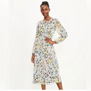 NWT Loft Midi dress!!💜 size 6